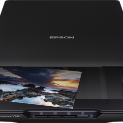 EPSON V39II Perfection A4 scanner, Tip scanner: Flatbed, Rezolutie: 4.800 DPI x 4.800 DPI, dimensiuni scanare: 216 x 297mm, Formate hartie: A4 (21.0x29.7 cm), Color Depth: Input: 48 Bits Color , Output: 24 Bits Color, Senzor: CIS, Sursa lumina: LED, Forma