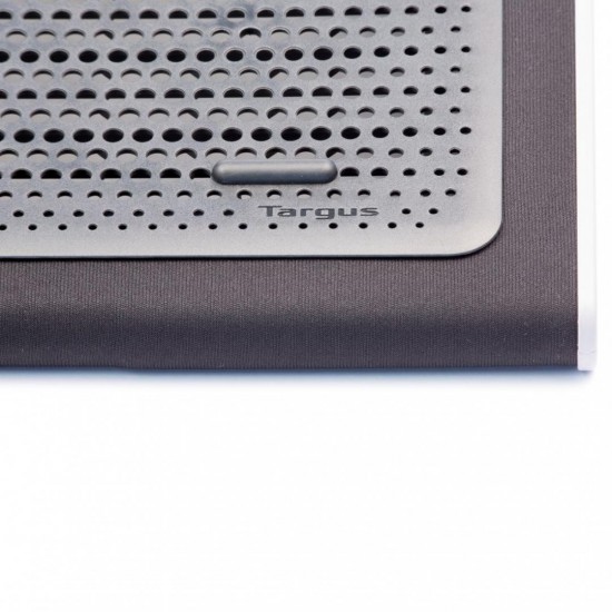 Cooler laptop Targus pentru laptop-uri cu display de pana la 17